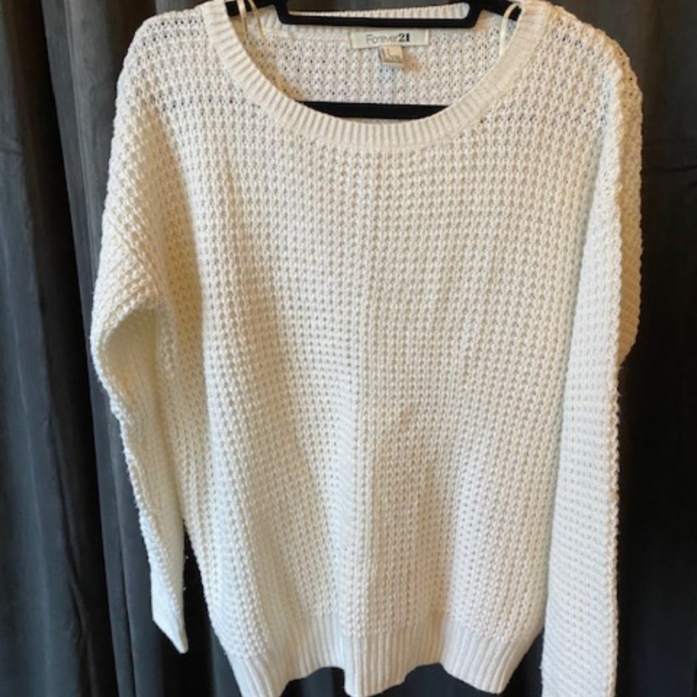Forever 21 Teen Sweater L Cream or Off White